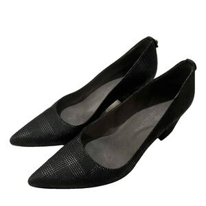 Stuart Whitman, patent leather heels, size 6